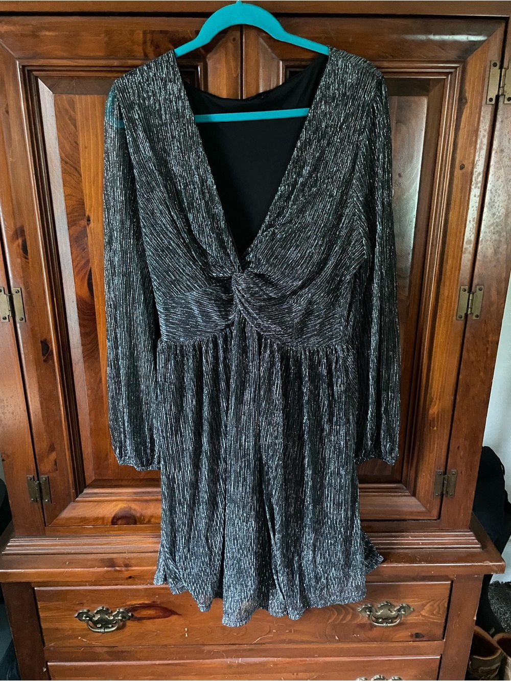 torrid Black Metallic Plisse Twist-Front Dress